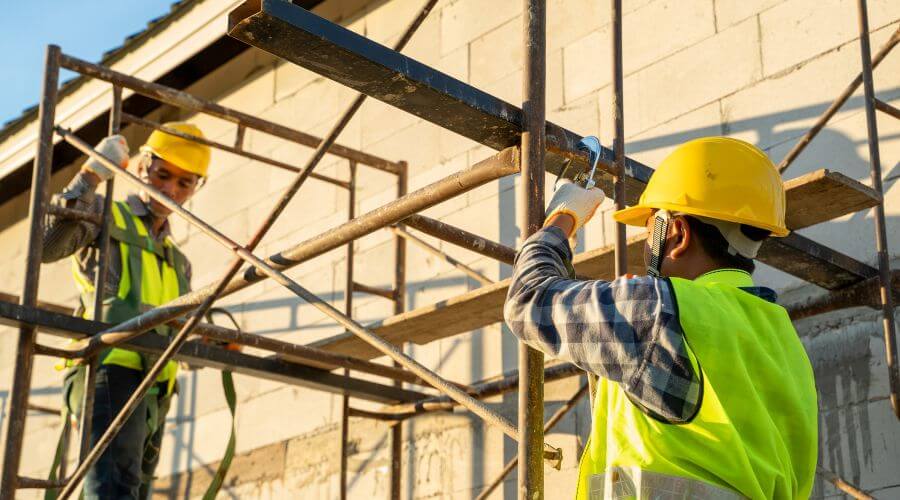 Professional residential roofers in Fyffe, AL